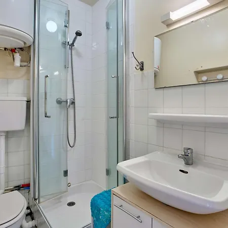 Lumineux 22 M², Balcon, Wifi, Animaux Admis - Fr-1-841-46 바르보탕 레 떼름므